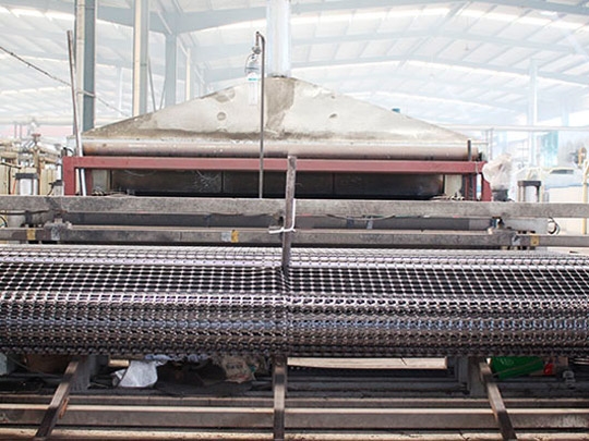 生產(chǎn)設(shè)備