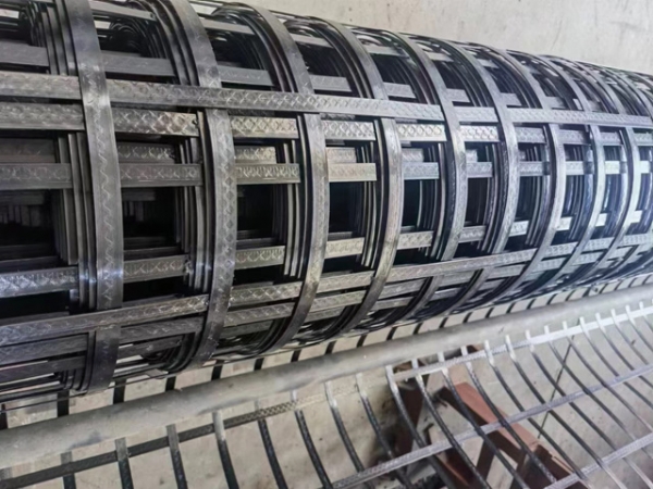 單向聚酯焊接格柵